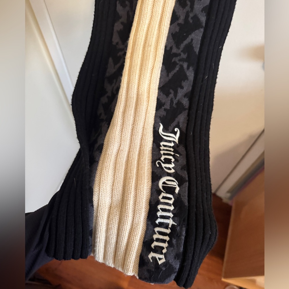 Juicy Couture Scotty Dog Print Scarf